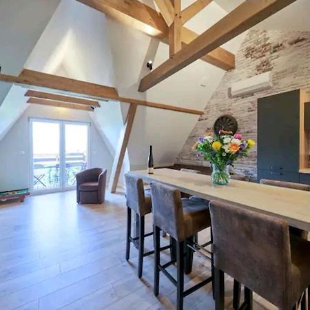 Loft Neuf Avec Bain Jacuzzi Et Terrasse Apartment Colmar Exterior photo